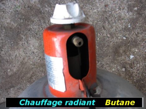 Chauffages - 2 radiants n4 sur bouteille butane (vente sur place) – Image 3